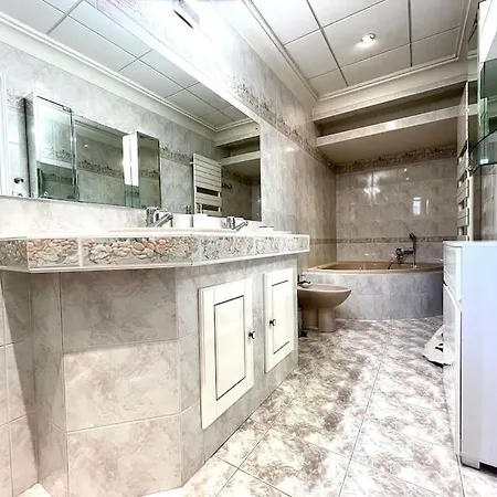 Agreable Grand 3 Pieces Climatise Avec Vue Apartment Menton