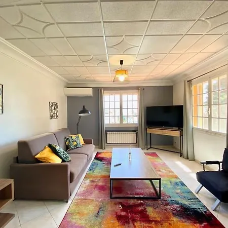 Agreable Grand 3 Pieces Climatise Avec Vue Apartment *