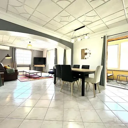 Apartment Agreable Grand 3 Pieces Climatise Avec Vue *